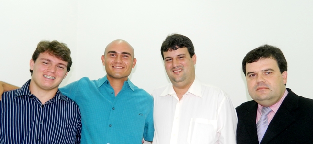 Filhos do eng. civ. Júlio Augusto Maynard Garcez Filhos do eng. civ. Júlio Augusto Maynard Garcez