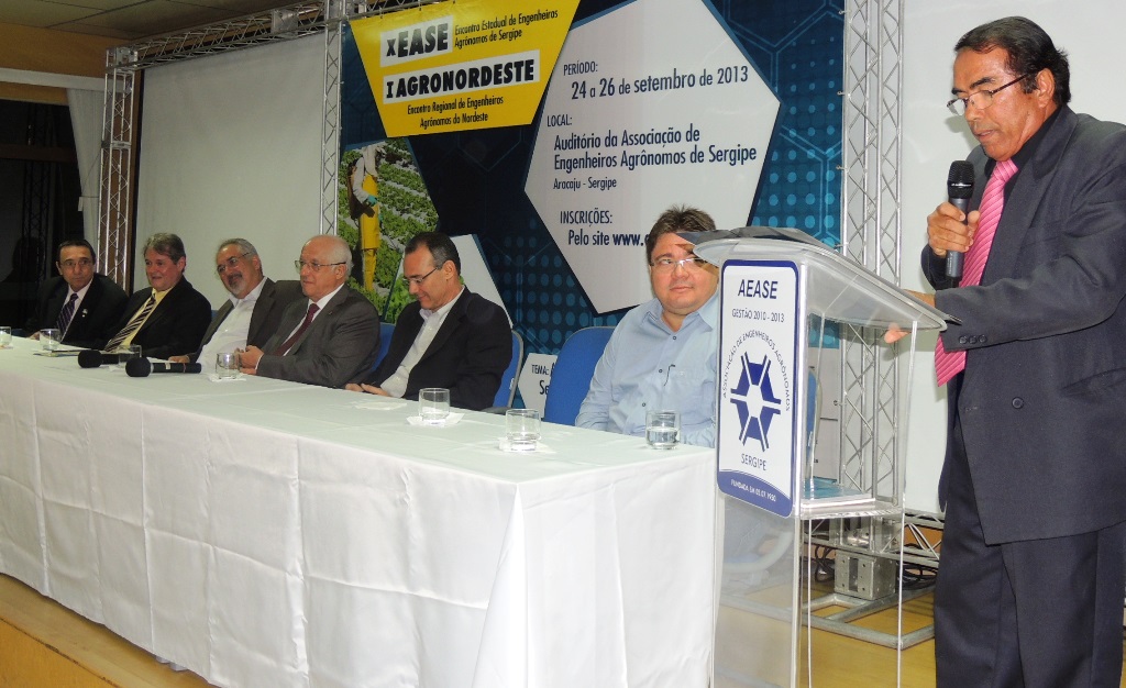 Engenheiro Agrônomo do Ano recebe homenagem na abertura do X EASE e I AGRONORDESTE