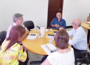 Representantes da CEHOP em visita ao Crea-SE Foto: Telma Luiza Lima