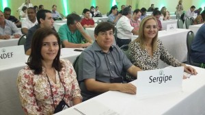 Liliana Pereira,gerente de Fiscalização do Crea-SE e os representantes da Emdagro Carlos Alberto e Maria Aparecida Andrade 