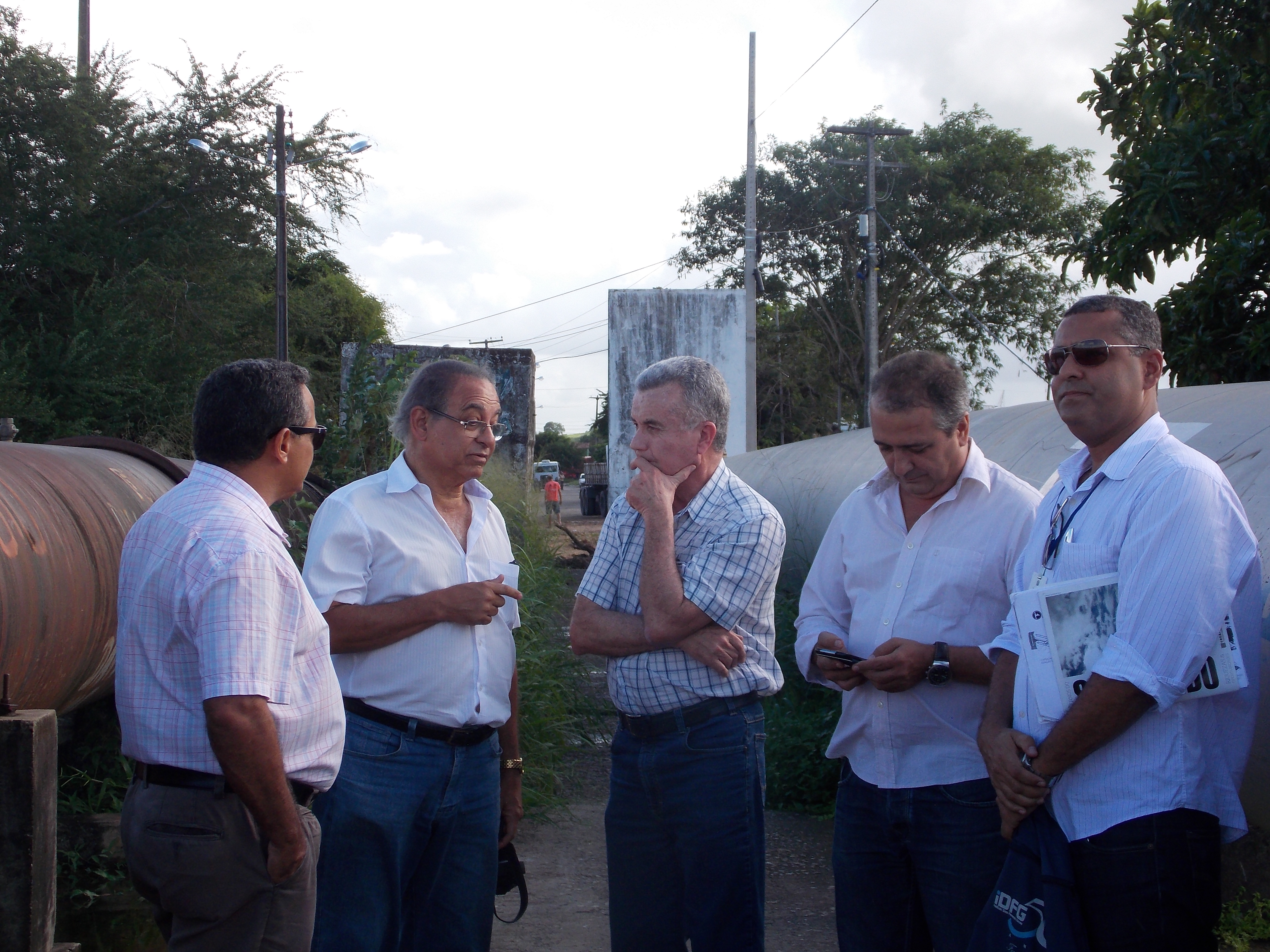 Peritos do Crea-SE fazem visita técnica ao local do desabamento da ponte de Laranjeiras