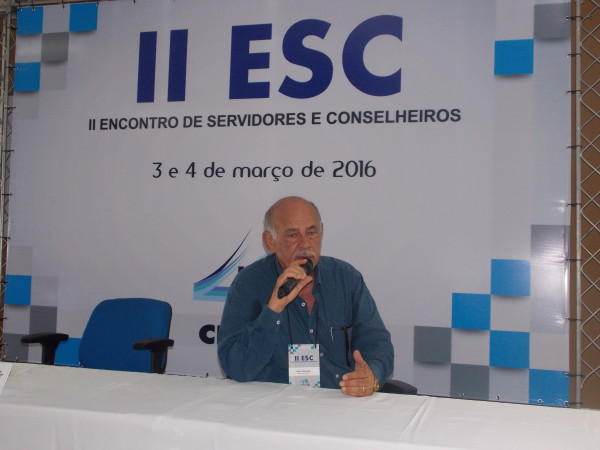 Presidente do Crea-SE anuncia realização de concurso público durante o II ESC