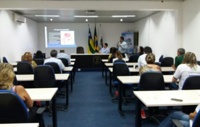 Palestra esclarece servidores sobre câncer de próstata