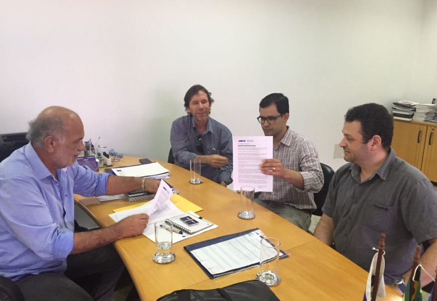 Crea-SE teme retorno de ‘obras fantasmas’ diante da Proposta da Emenda Constitucional PEC 61/2015 Crea-SE teme retorno de ‘obras fantasmas’ diante da Proposta da Emenda Constitucional PEC 61/2015