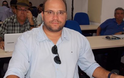 Tadeu Maciel é empossado no cargo de 1º vice-presidente do Crea-SE