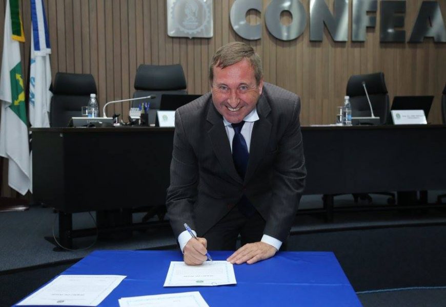 Engenheiro civil Joel Krüger é o novo presidente do Confea