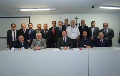Presidente do Crea-SE participa de treinamento sobre procedimentos do Prodesu