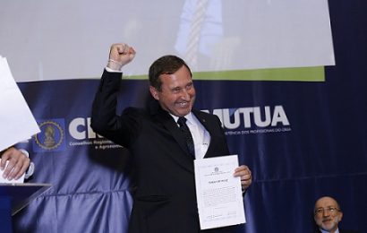 Posse do presidente Joel Krüger marca o primeiro dia do Encontro de Líderes