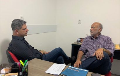 Projetos de interesse da Engenharia e da Agronomia pautam reunião do Crea-SE com senador Rogério Carvalho