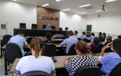 Em reunião com colaboradores, Presidente do Crea-SE apresenta metas da gestão