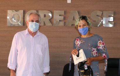 Engenheira agrônoma Marina Franca vence concurso do slogan de gestão do Crea-SE
