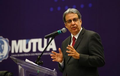 Diretoria da Mútua toma posse na plenária do dia 24 de agosto