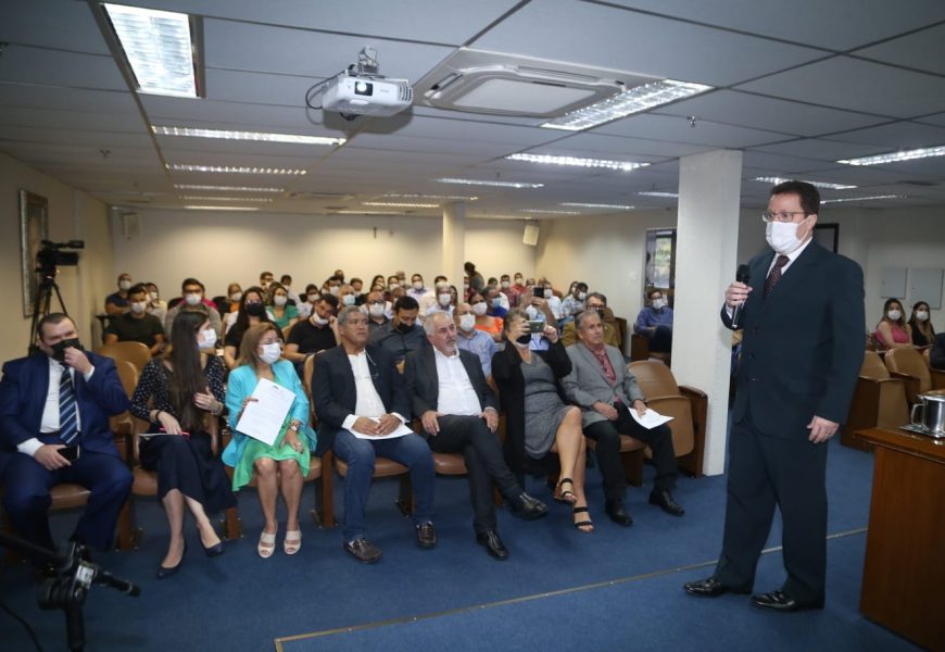 Crea-SE participa de debate sobre a nova Lei de Licitação