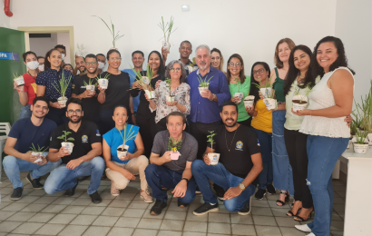 Presidente anuncia abono natalino e projetos voltados ao bem-estar dos servidores