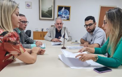 Crea-SE e Defensoria Pública alinham ações para ajudar famílias carentes a legalizar situação de imóveis