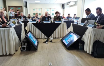 Foco no aprimoramento: Presidentes dos Creas Nordeste debatem estratégias para o Sistema