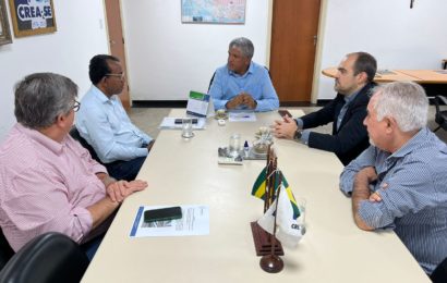 Crea-SE e Superintendência Regional do Trabalho firmam acordo para trabalho conjunto