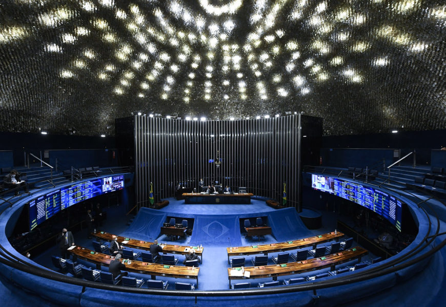 Vitória do Sistema Confea/Crea: Senado aprova PL que equipara diplomas de geólogos e engenheiros geólogos
