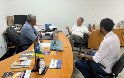 Canal de Xingó e recursos hídricos são temas de reunião entre o presidente do Crea-SE e o ex-deputado federal José Carlos Machado