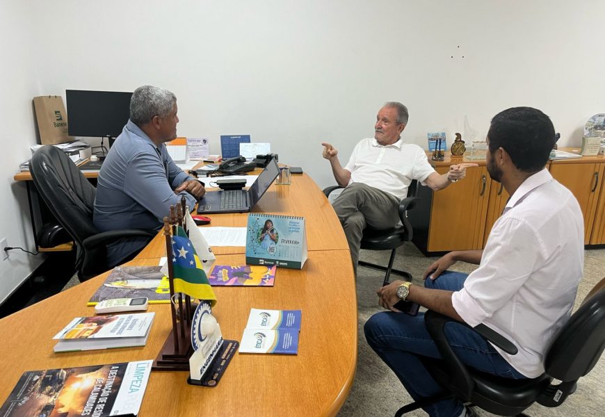 Canal de Xingó e recursos hídricos são temas de reunião entre o presidente do Crea-SE e o ex-deputado federal José Carlos Machado