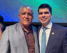 Presidente do Crea-SE participa de solenidade em homenagem aos 90 anos da OAB/SE 